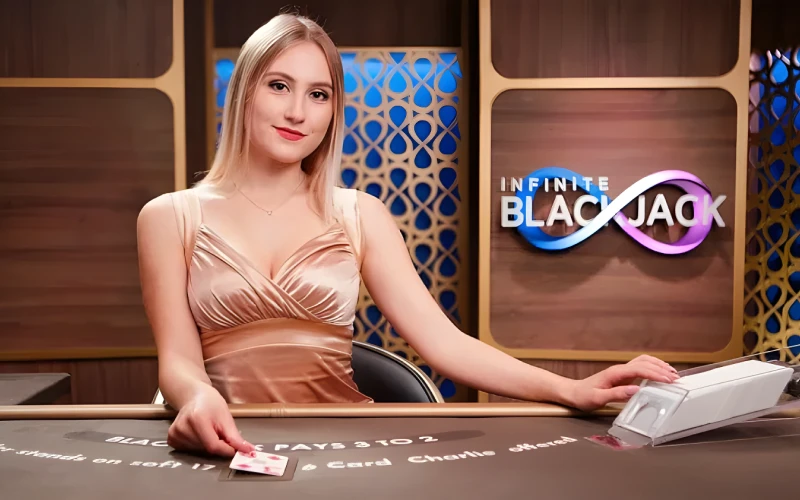 Join the Infinite Blackjack table by Evolution at Parimatch live casino.